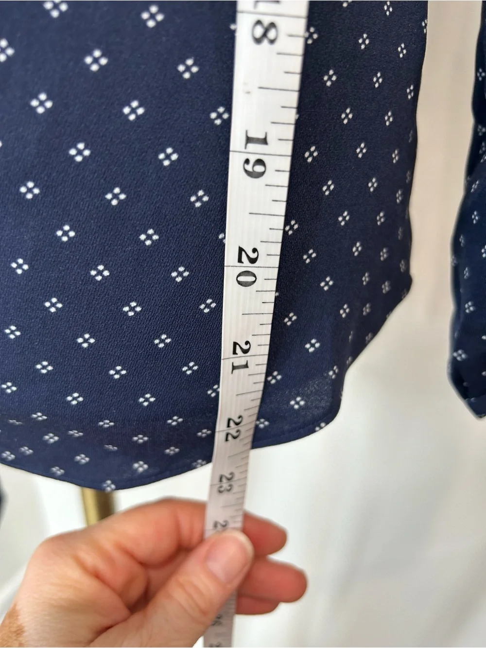 J CREW - Navy Blue Wrap Blouse Foulard Print Size XXS